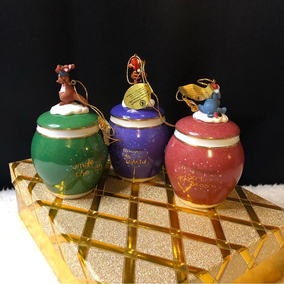Bradford Editions Disney Winnie The Pooh, "Sounds Of The Season" Bell Ornaments - Picture 5 of 16